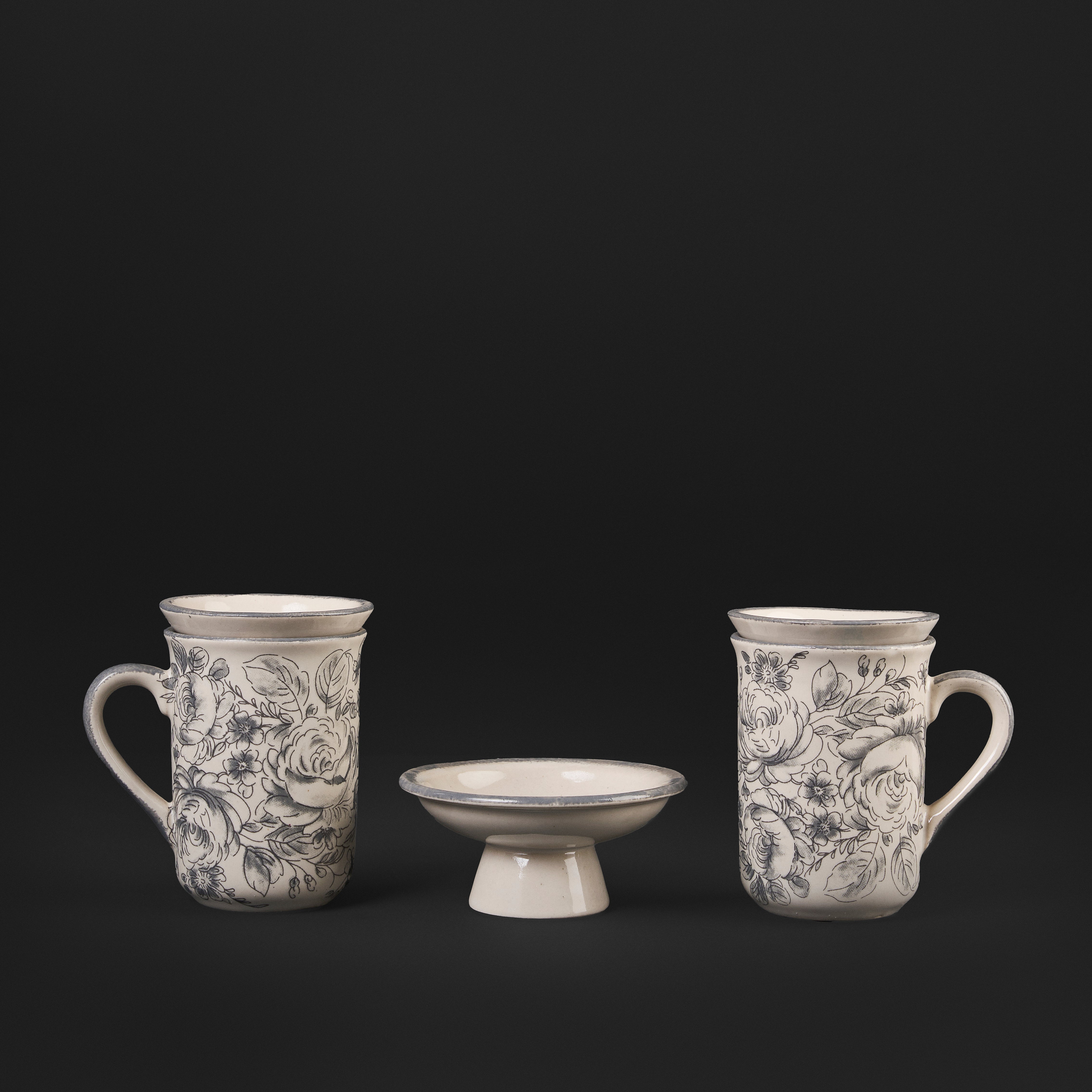 Wild Rose Onyx Mug & Cookie Plate Set