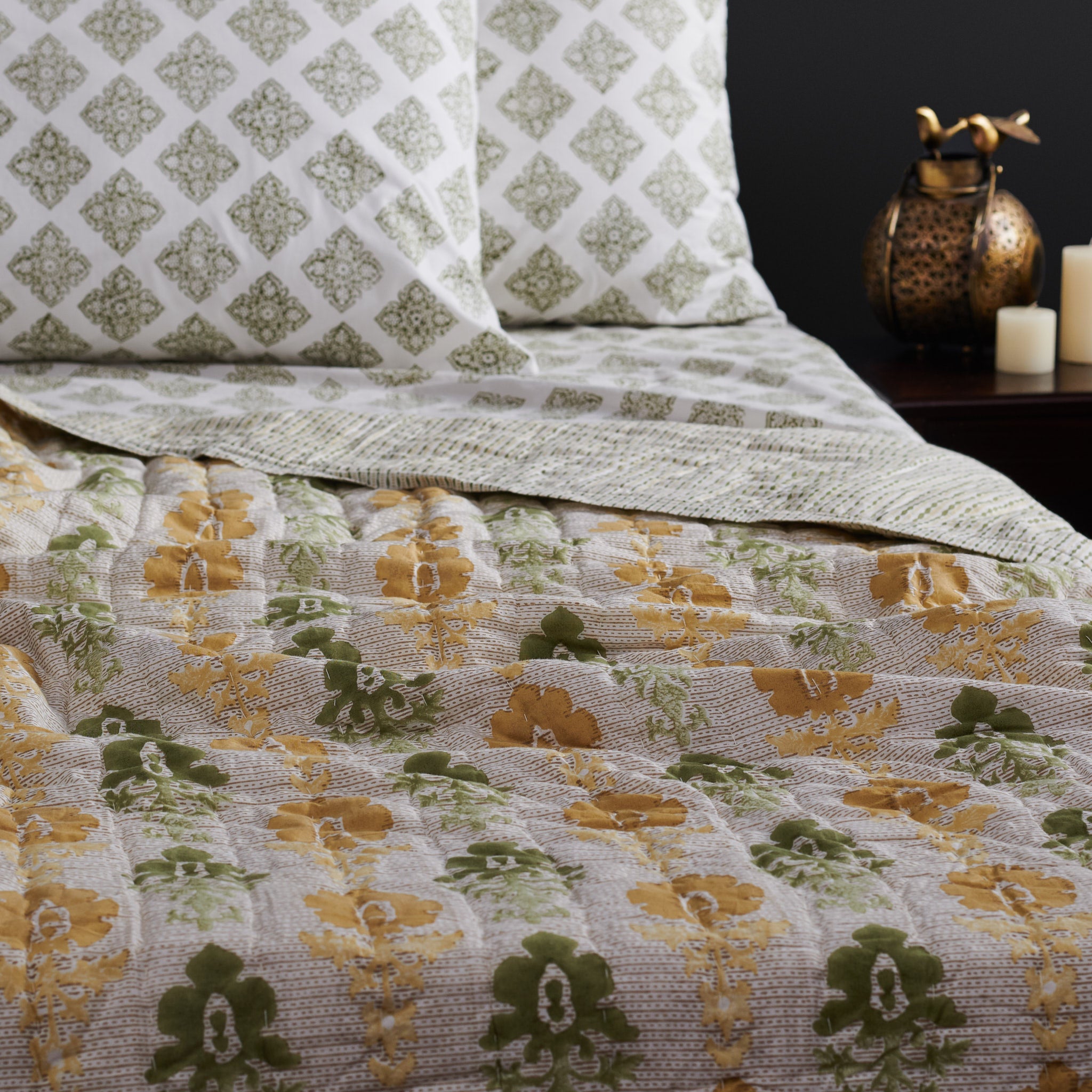Fleur Ombre Olive Reversible Razai