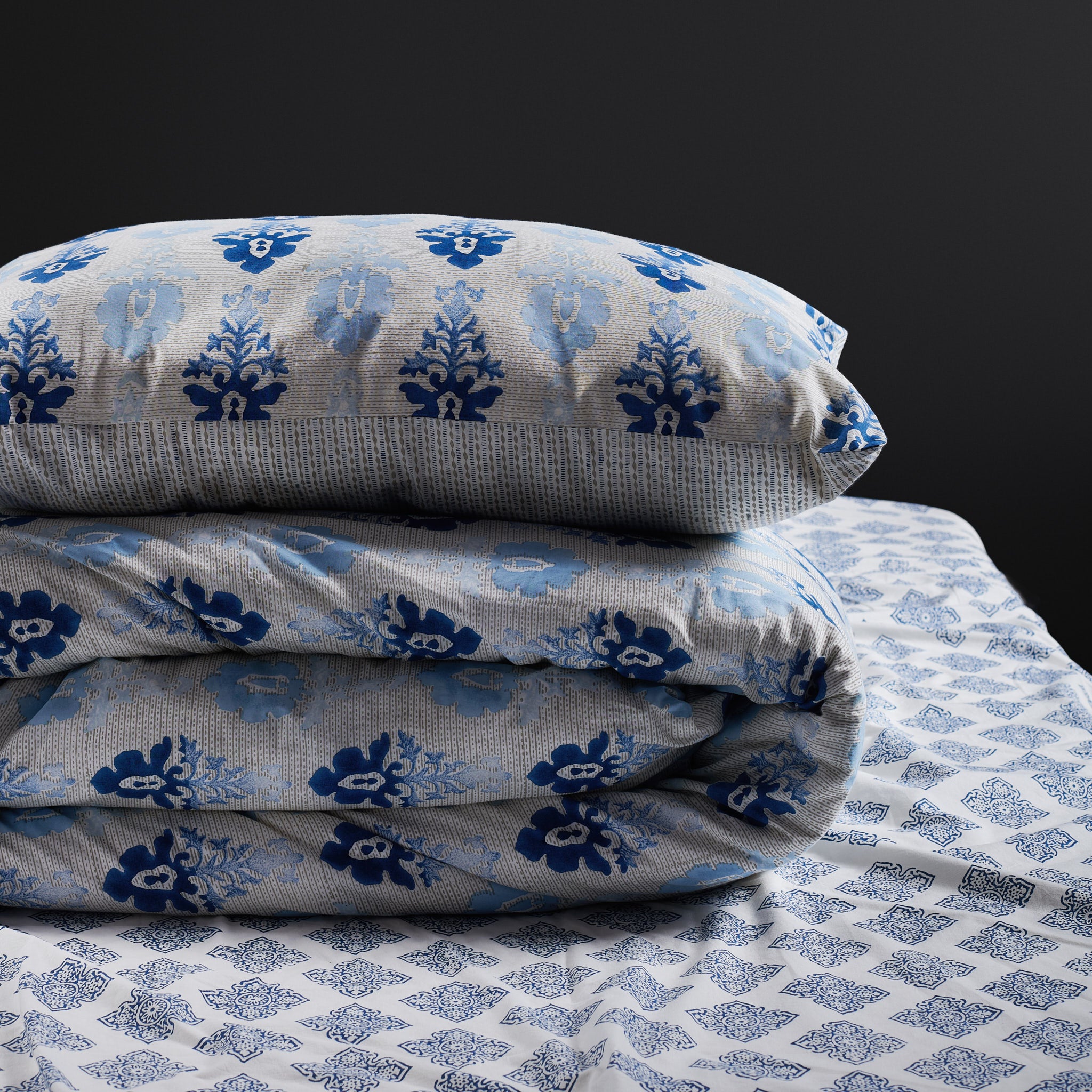 Fleur Ombre Blue Reversible Duvet Cover & Pillow Set