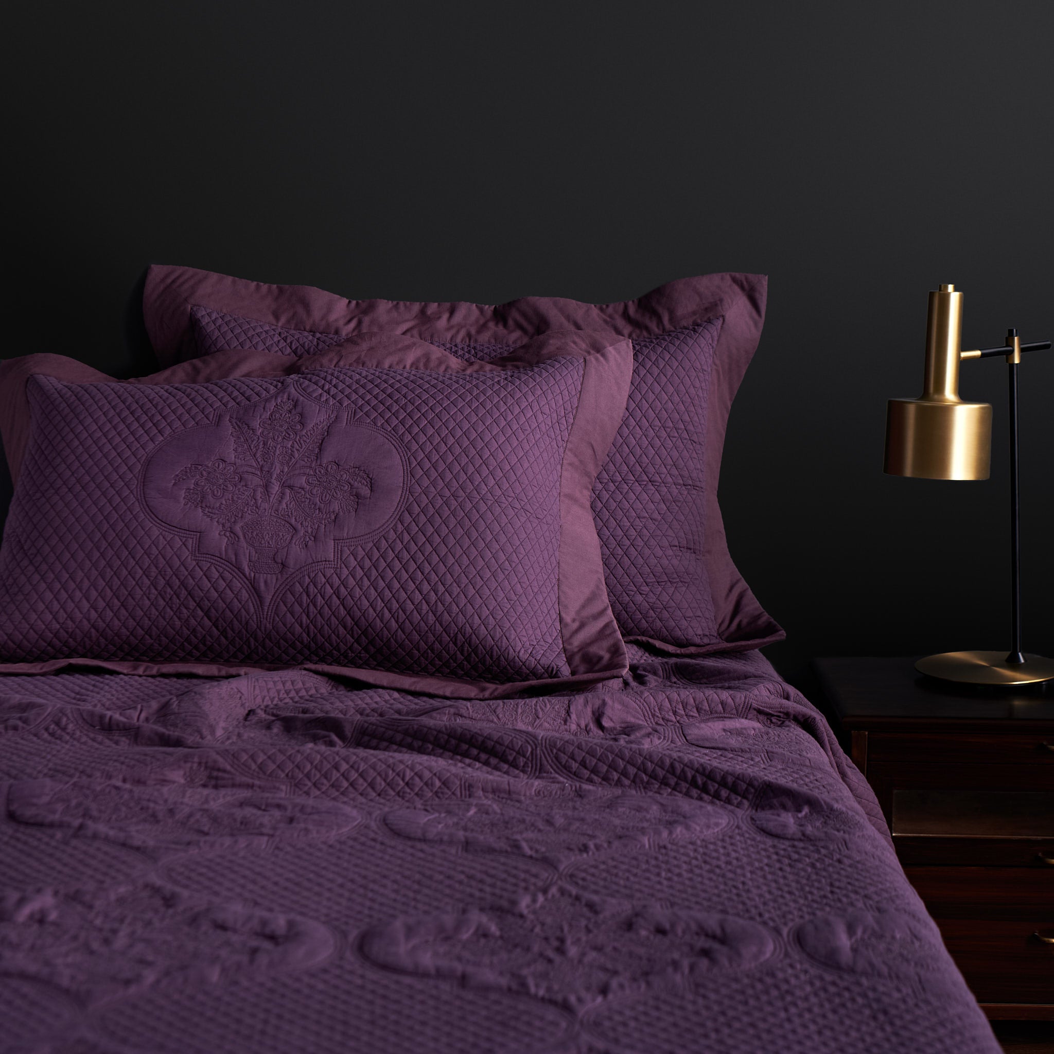 Gulnar Jamun Quilted Bedcover