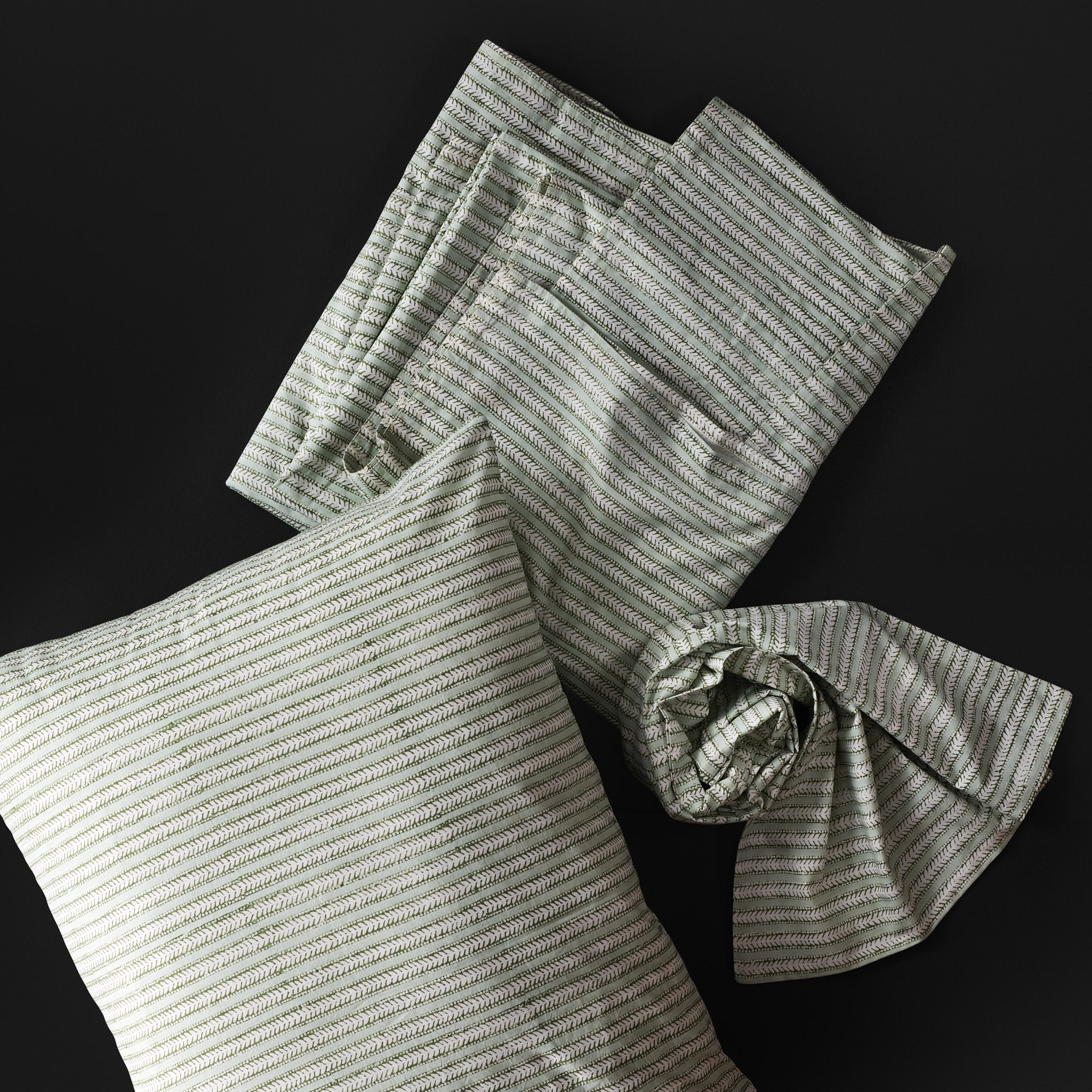 Feather Stripe Mist Green Bedsheet & Pillow Cover Set