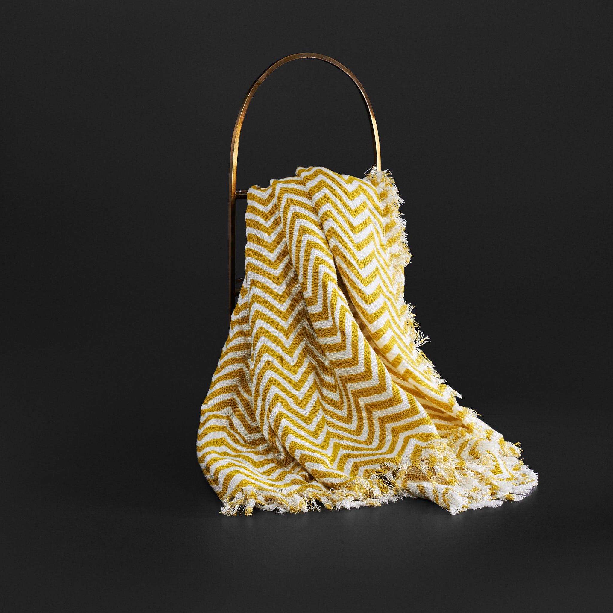 Chevron Citron Throw