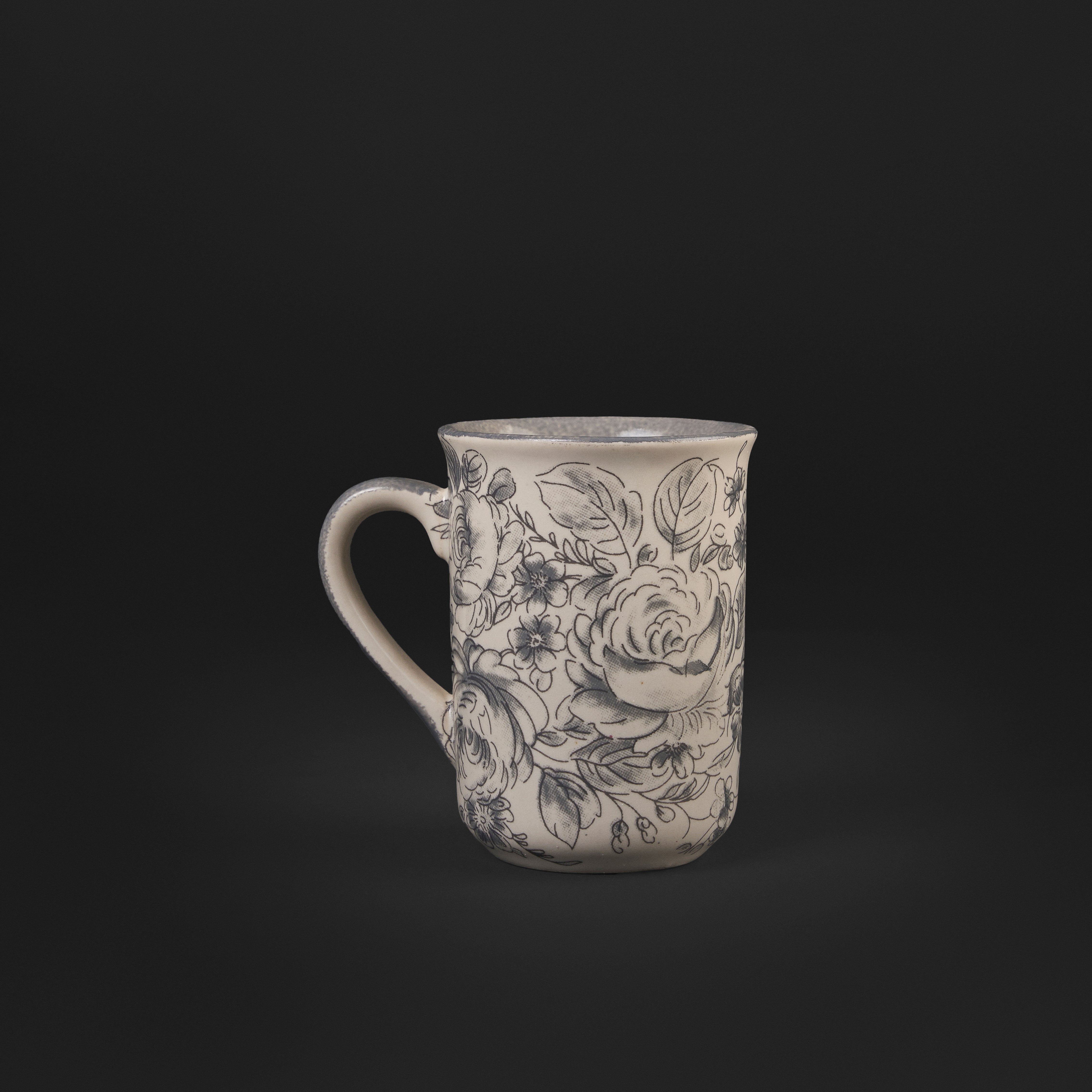 Wild Rose Onyx Mug & Cookie Plate Set