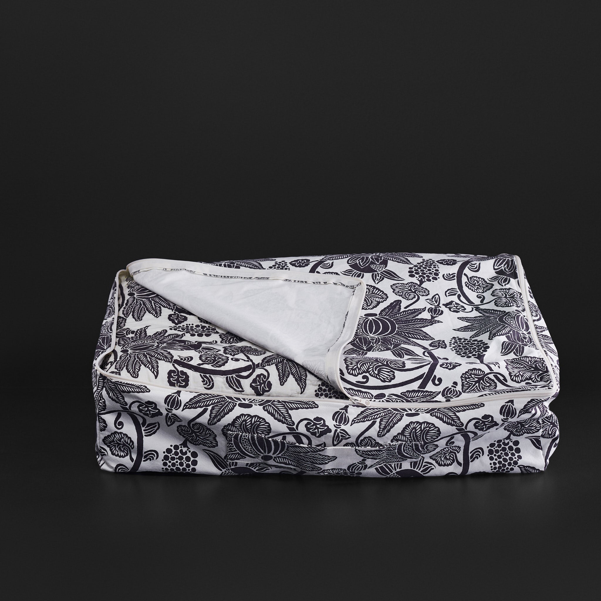 Anaar Charcoal  Reversible Razai