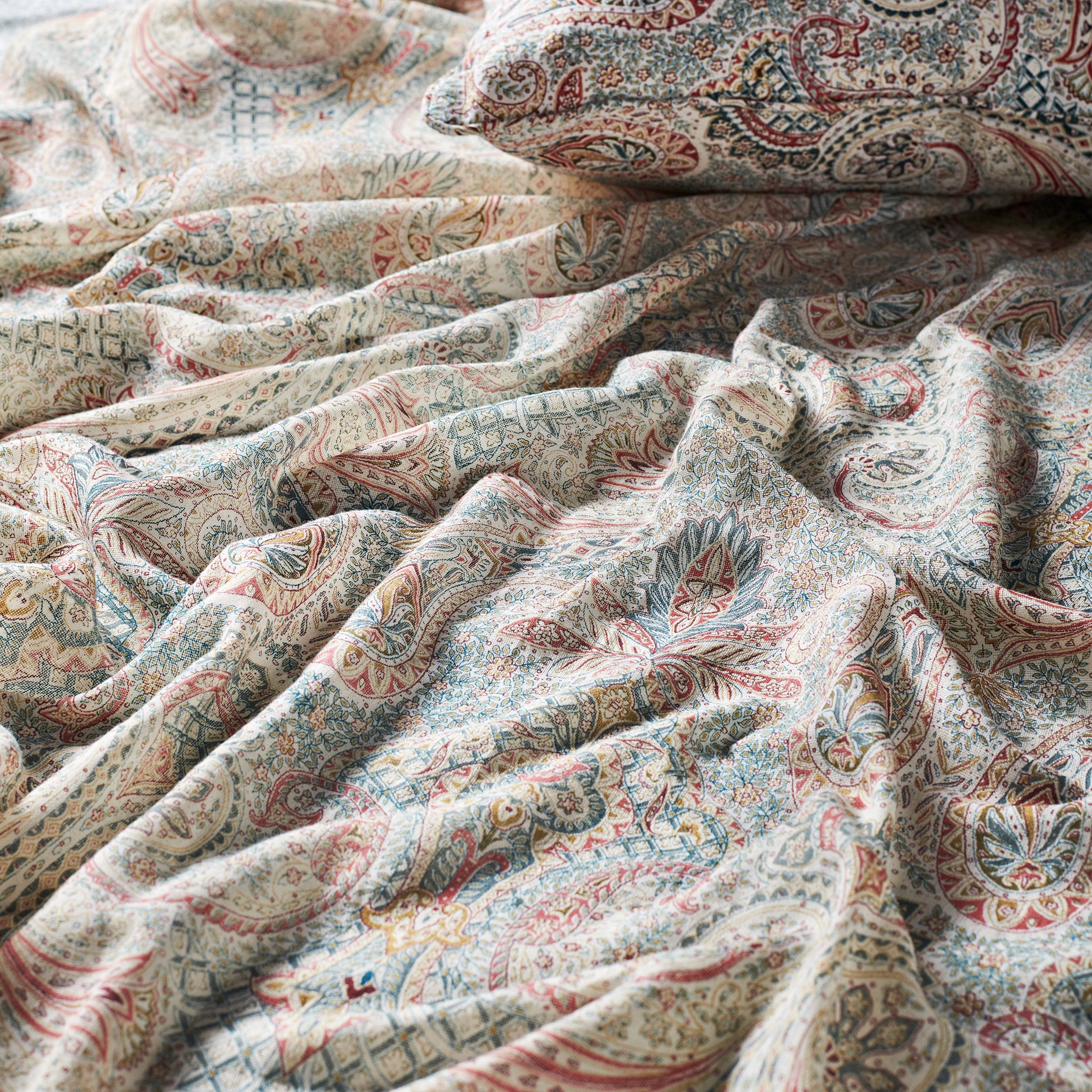 Jamevar Sienna Throw