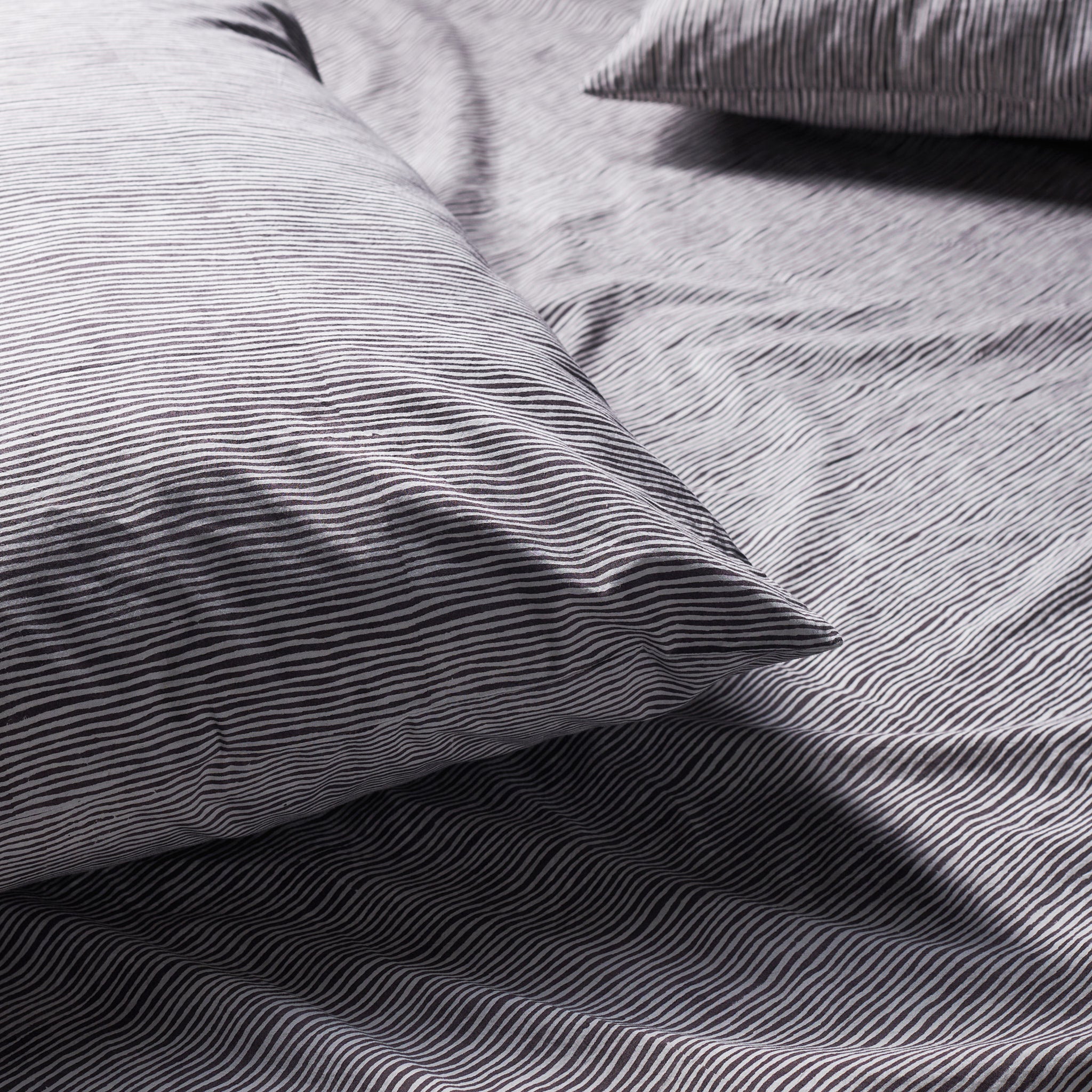 Crayon Stripe Charcoal Bedsheet & Pillow Cover Set