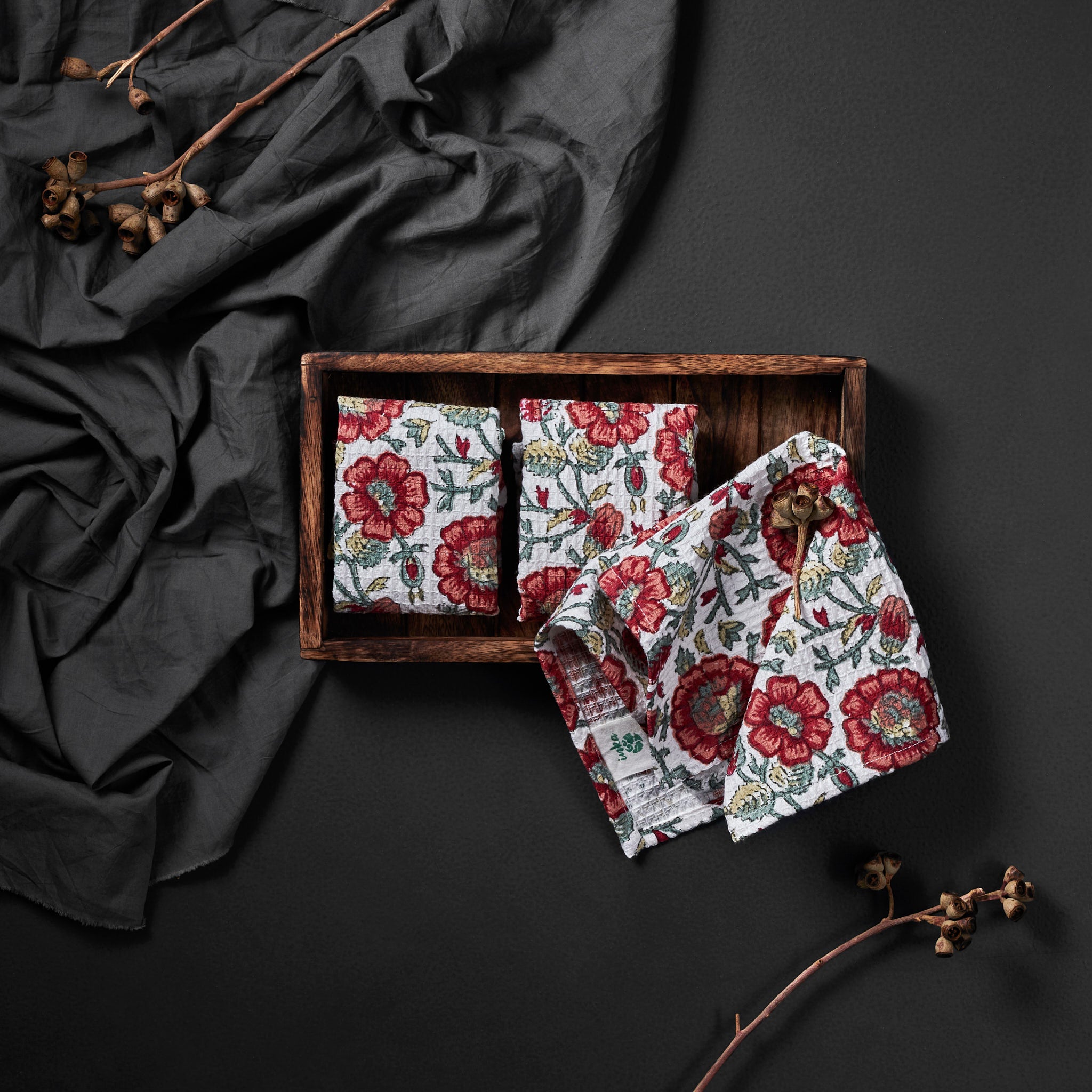 Zenia Crimson Face Towels