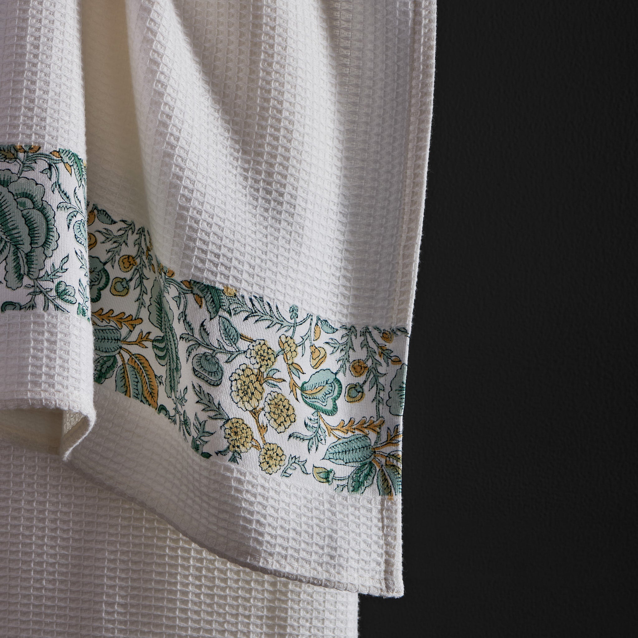 Jamila Green Bath Towel