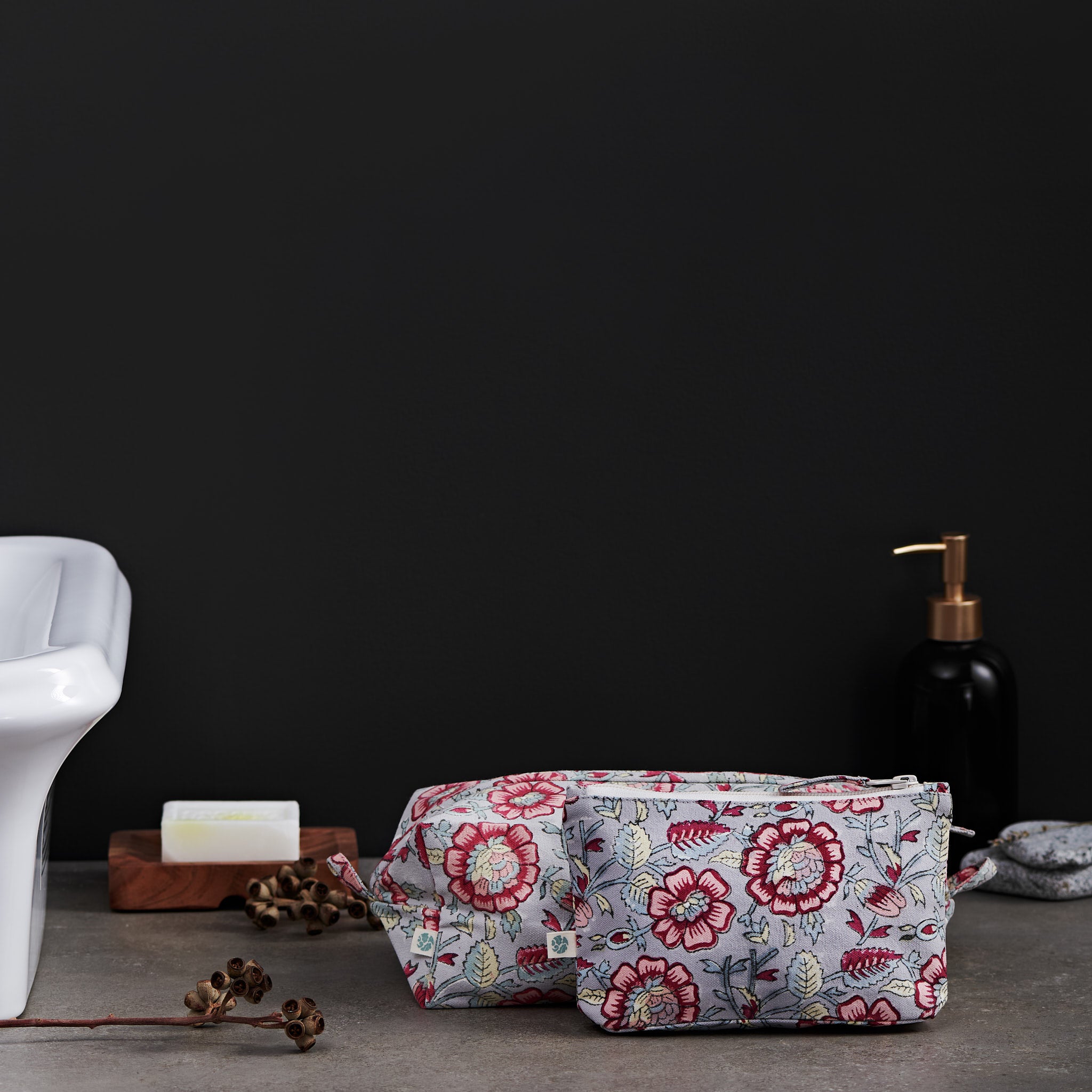 Zenia Crimson Travel Pouches