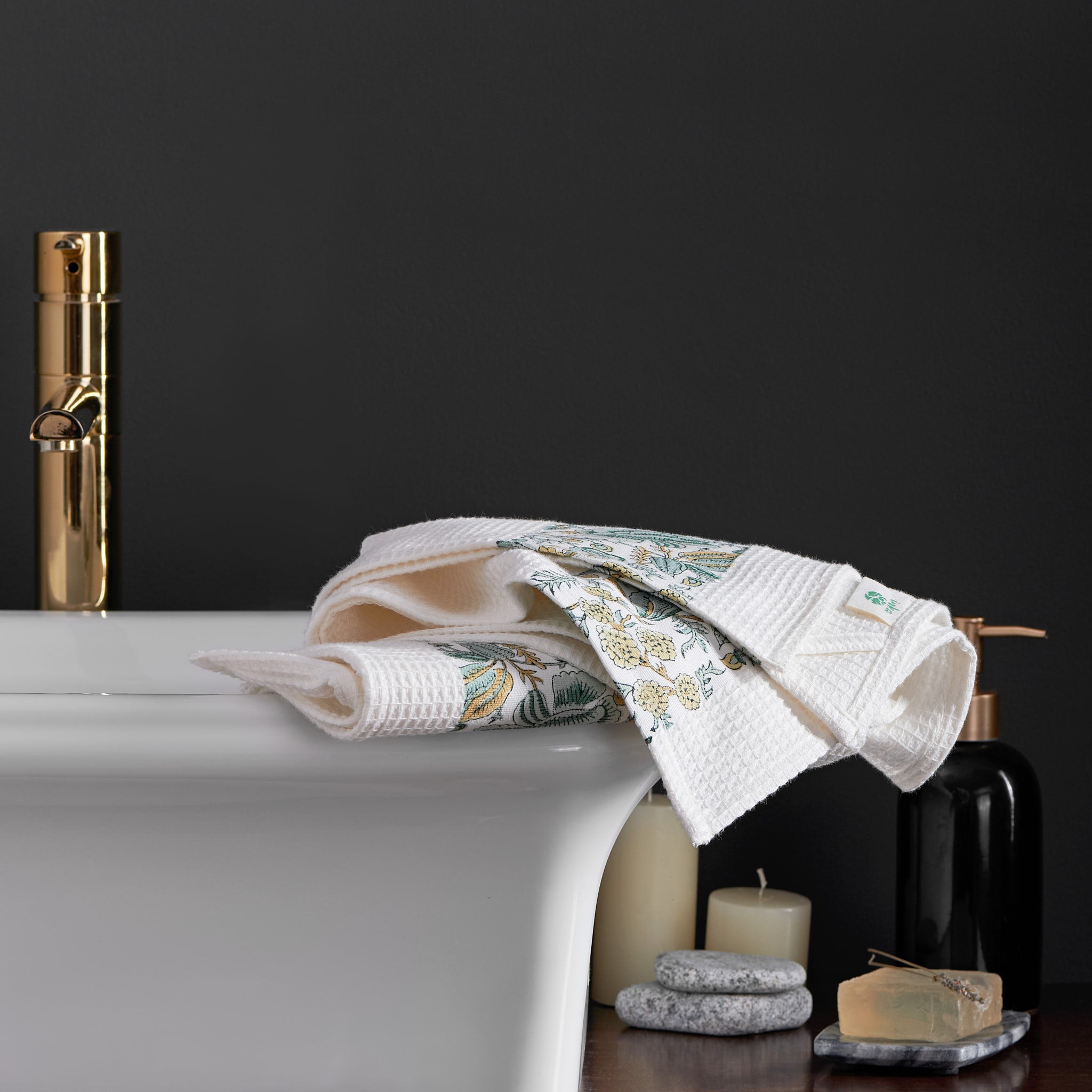 Jamila Green Hand Towels