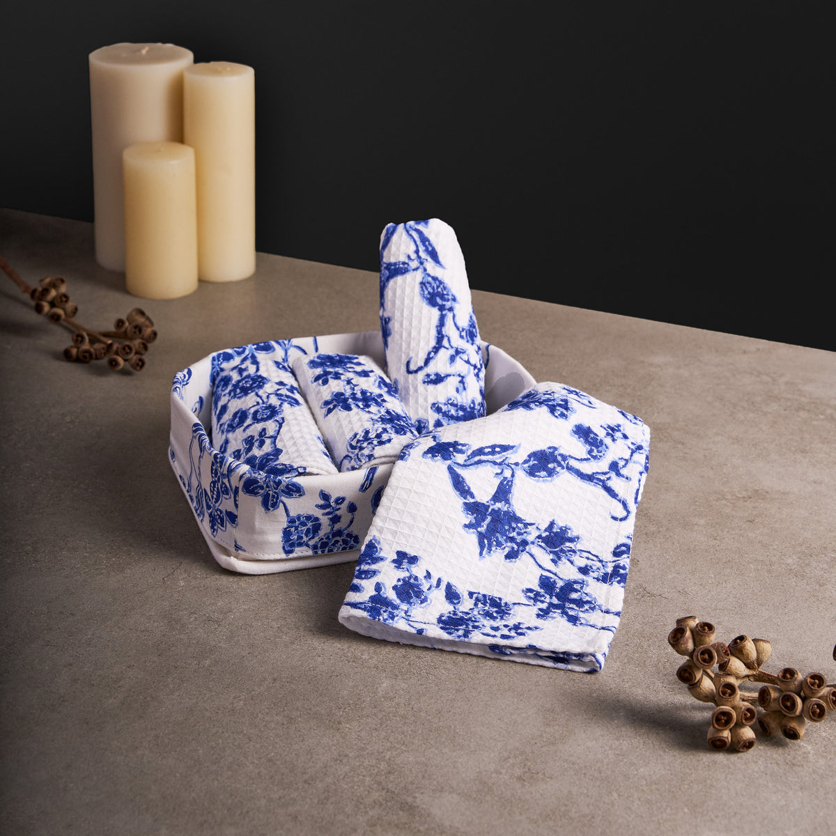 I'm Your Flower Face Towel with Tray Set