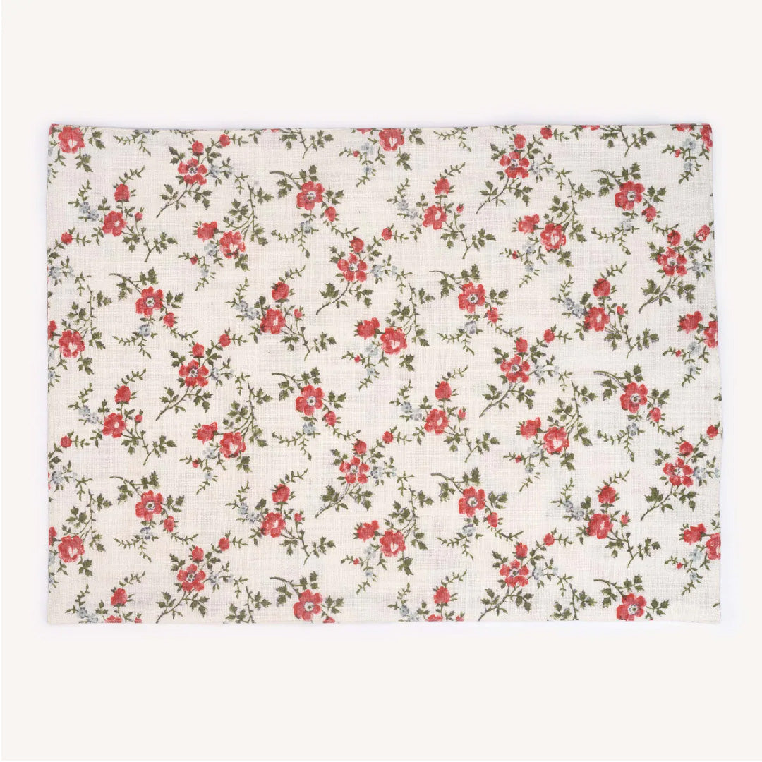 Leana Coral Table Linen Gift Set