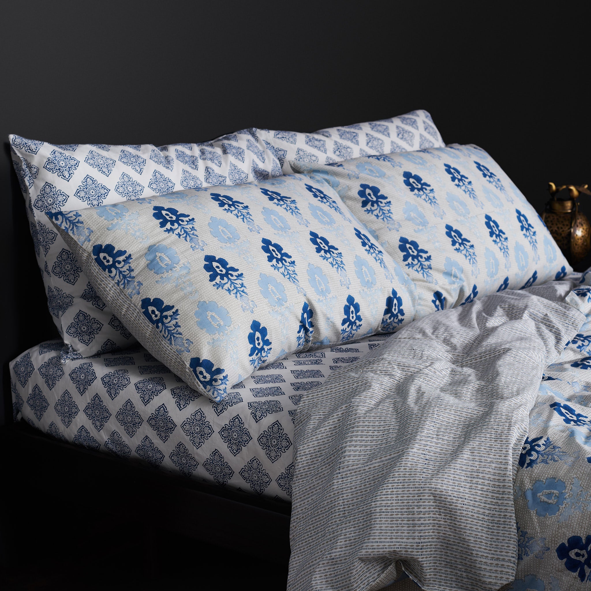 Fleur Ombre Blue Reversible Duvet Cover & Pillow Set