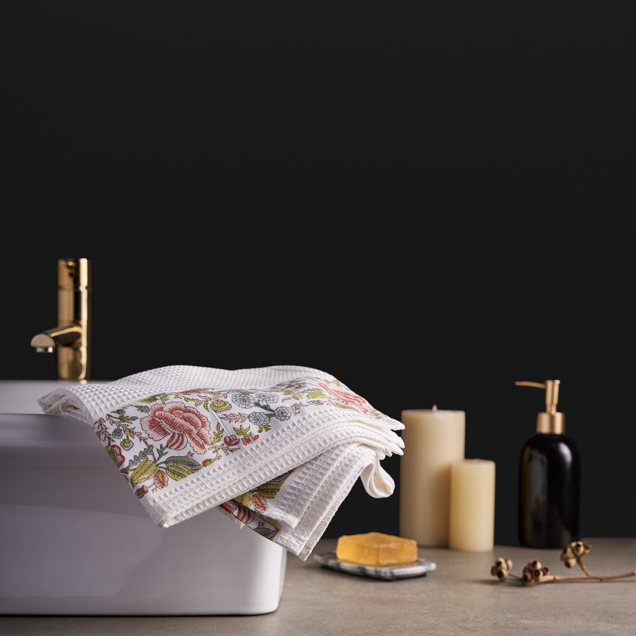 Jamila Rose Hand Towels