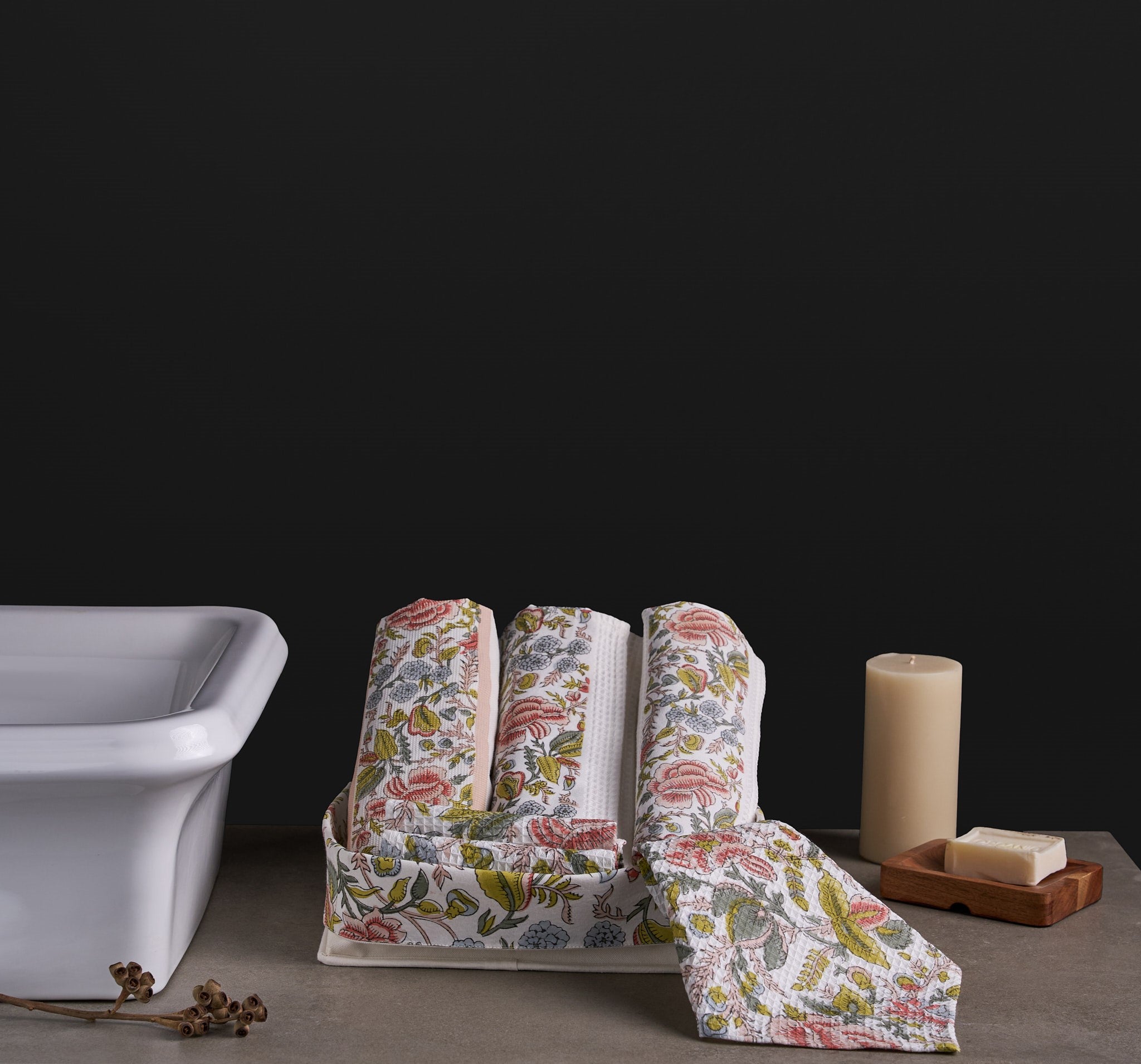 Jamila Rose Towel Set