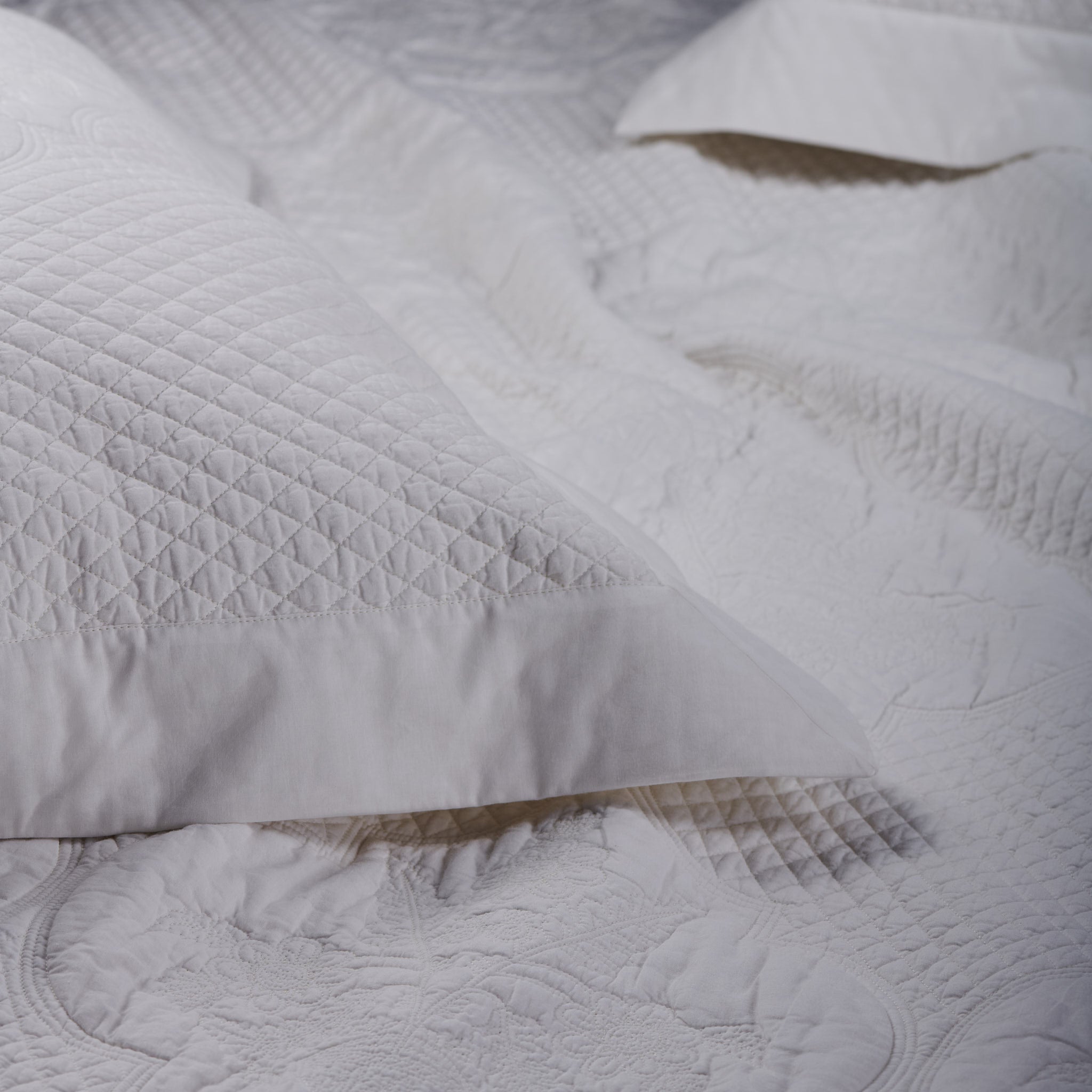 Gulnar Snow Quilted Pillow Shams