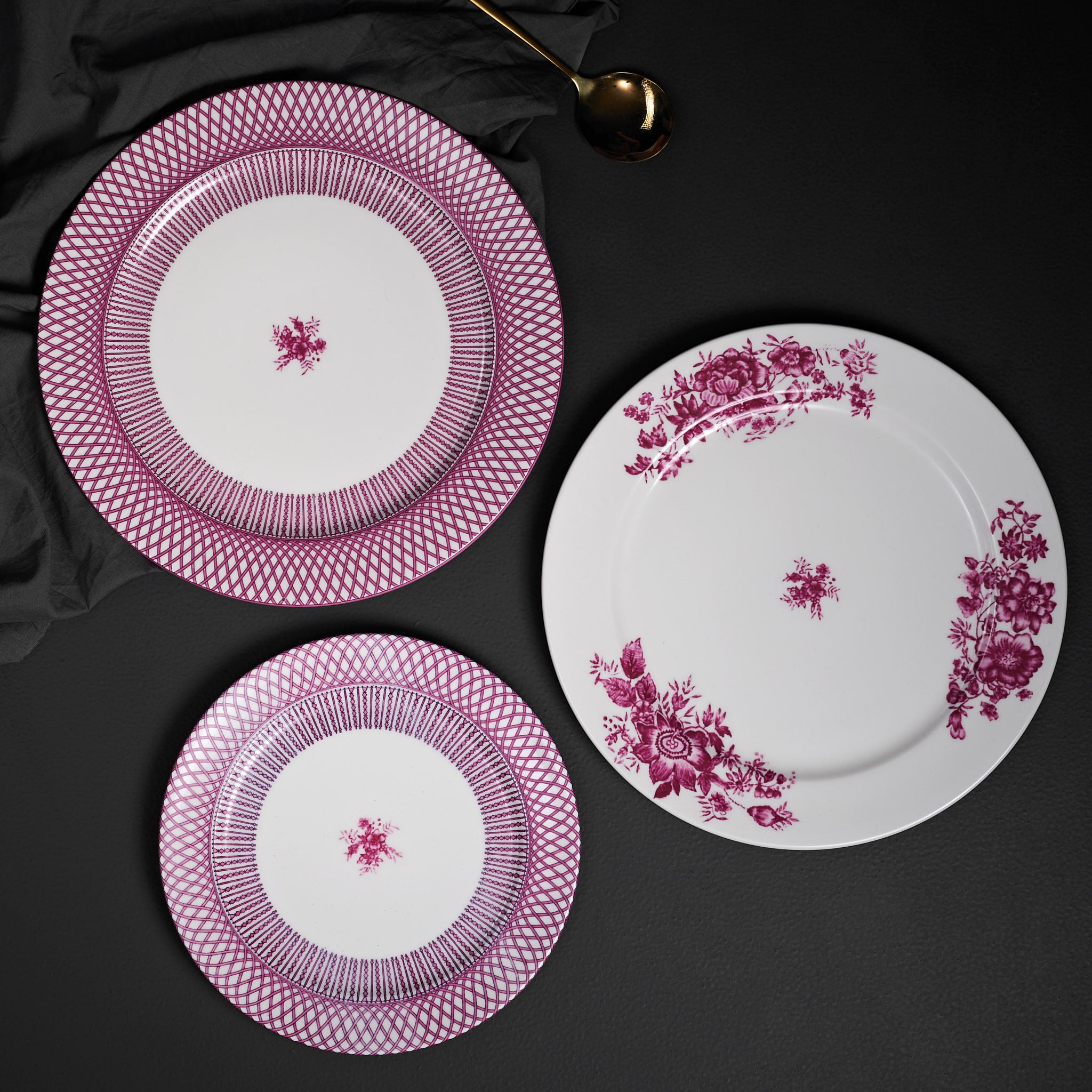 Renata Raspberry Pink Dinner Plate Set