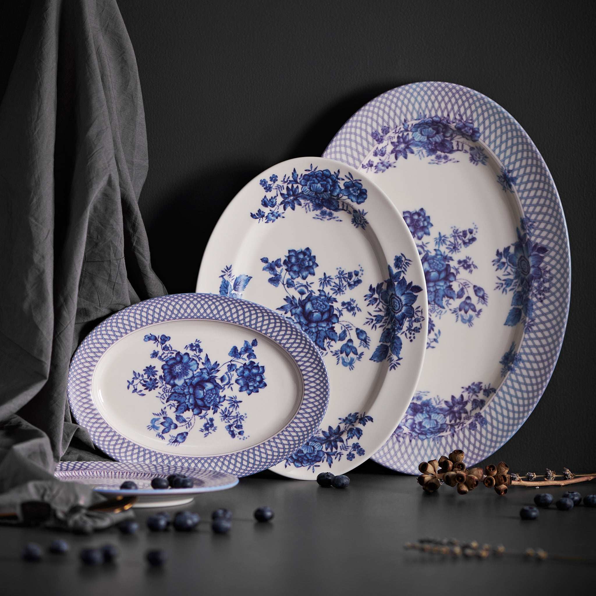 Renata China Blue / 24cm Platter