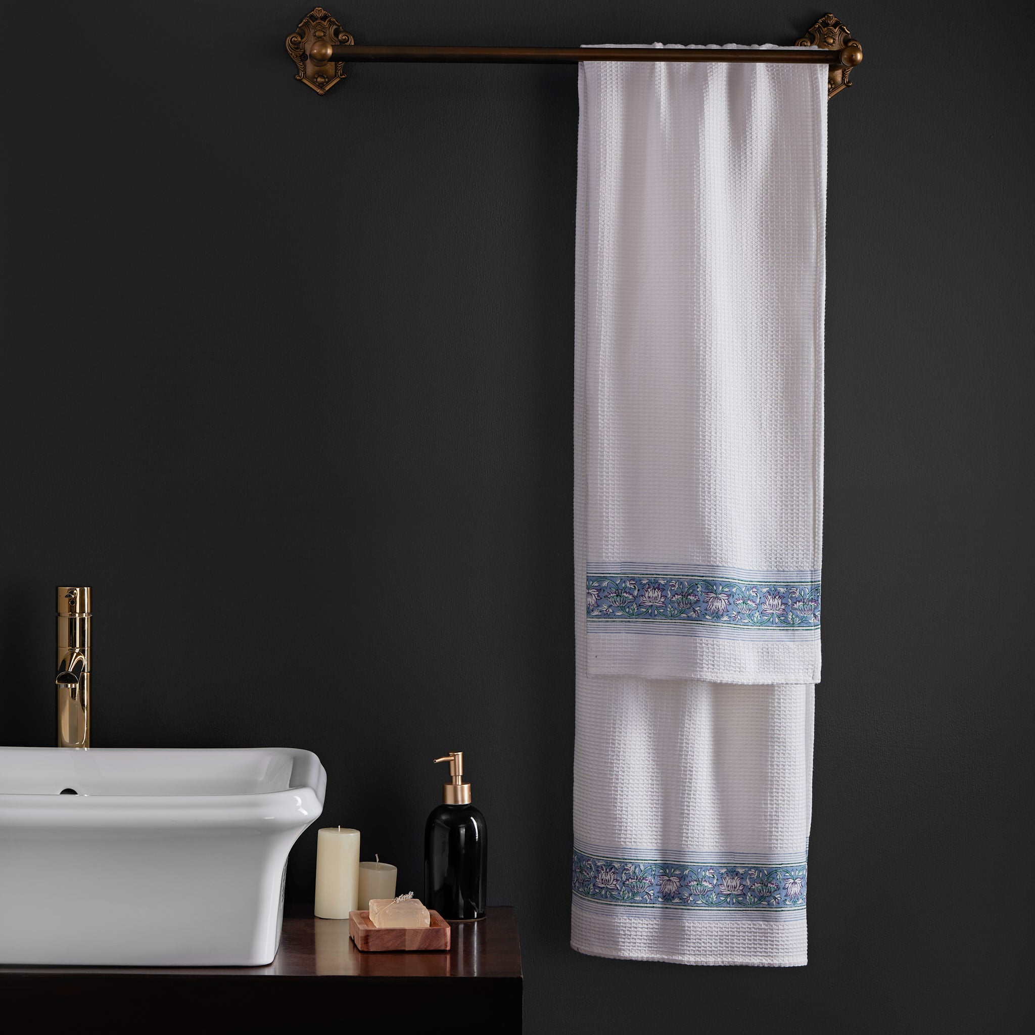 Nilofer Aqua Blue Bath Towel