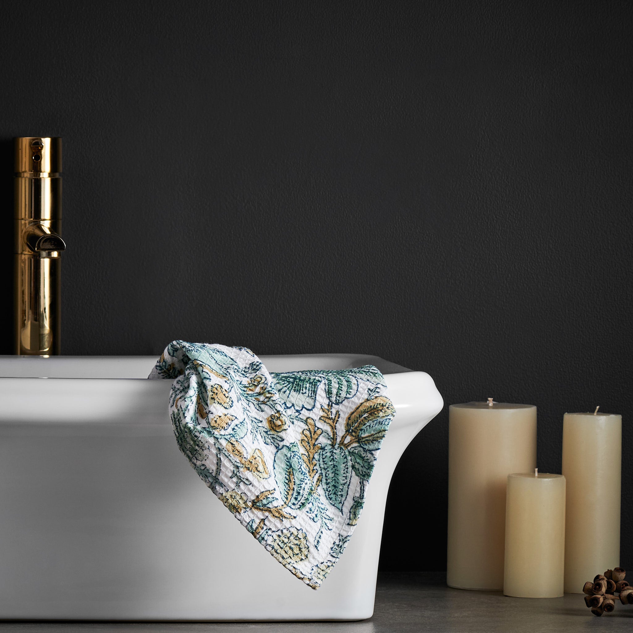 Jamila Green Face Towels