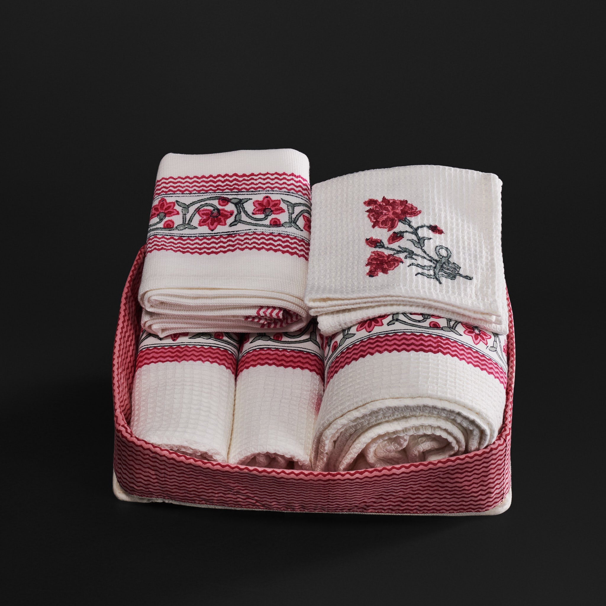 Ruhi Raspberry Pink Towel Set