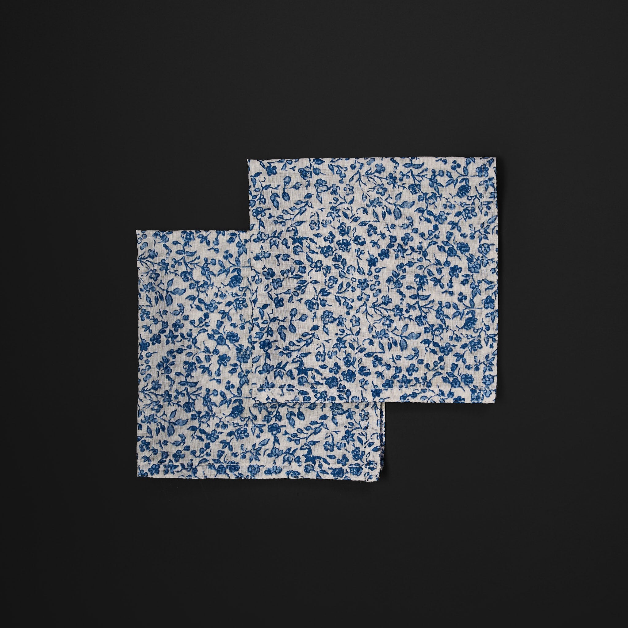 Tiana Gift Box with Ribbon & Napkins