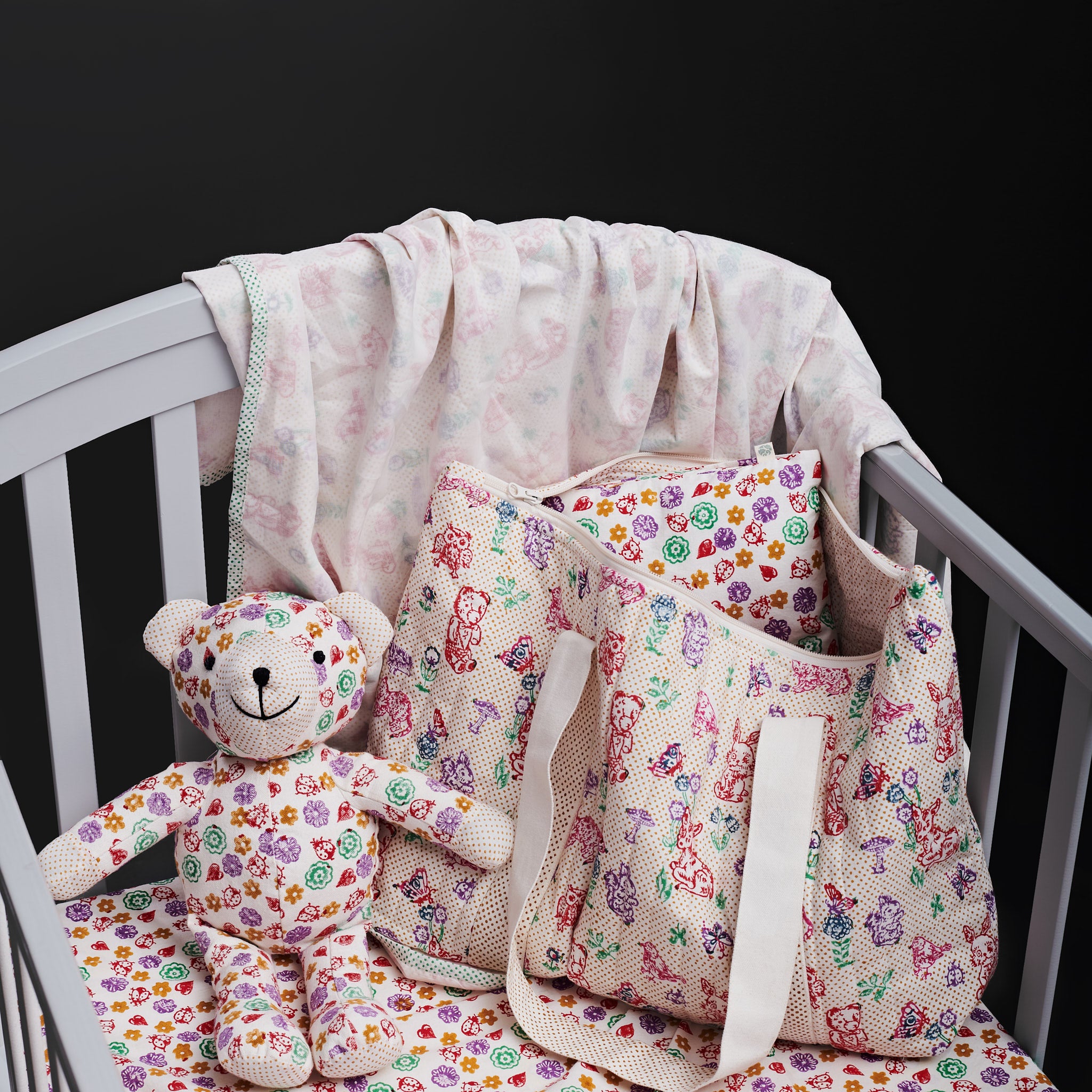 Secret Garden Multicolour Baby Bag / Infant