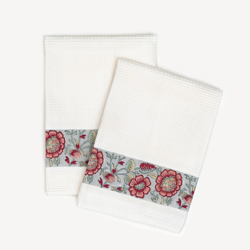 Zenia crimson hand towels (Set of 2)
